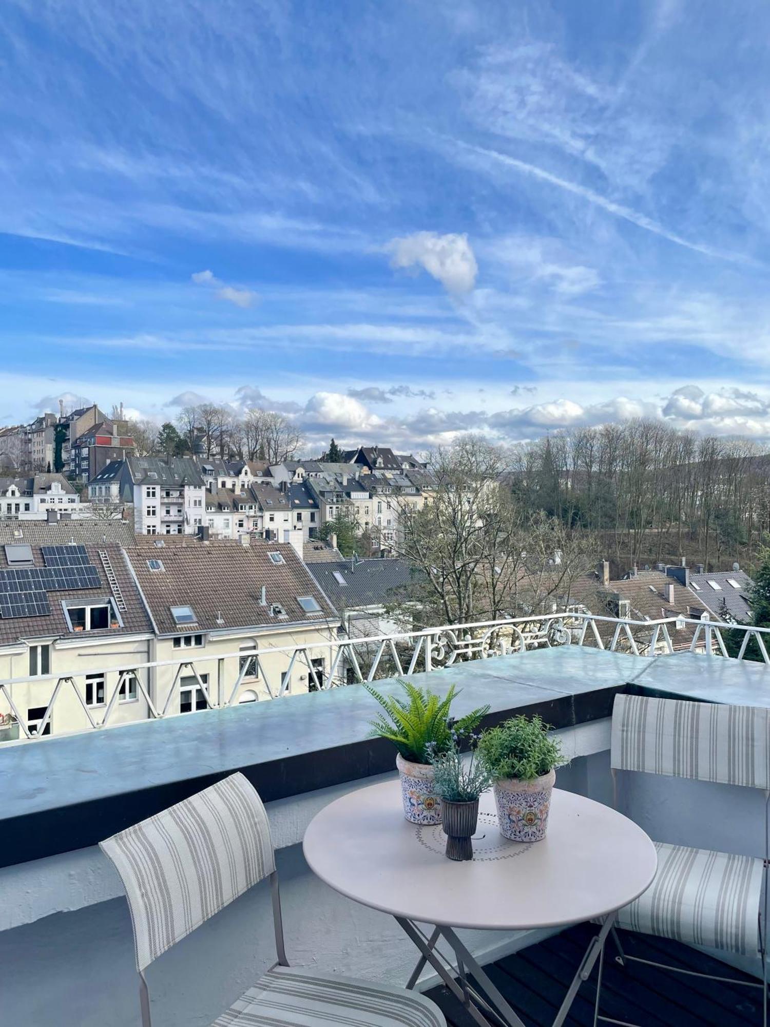 וופרטל Helle Altbauwohnung Mit Balkon Im Briller Viertel מראה חיצוני תמונה
